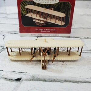 1997 Flight of The Kitty Hawk Hallmark Keepsake Collectors Vintage Ornament HM11